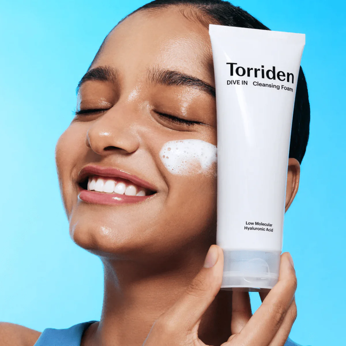 DIVE-IN Low Molecular Hyaluronic Acid Cleansing Foam [150ml] - Image 2