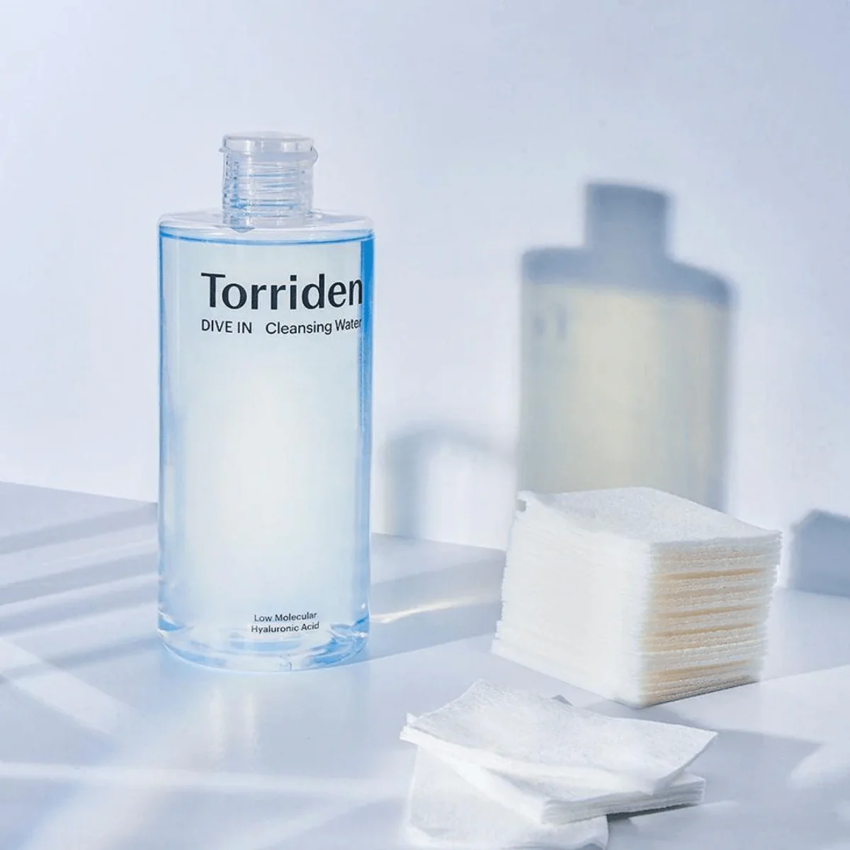 DIVE-IN Low Molecular Hyaluronic Acid Cleansing Water [400ml] - Image 3