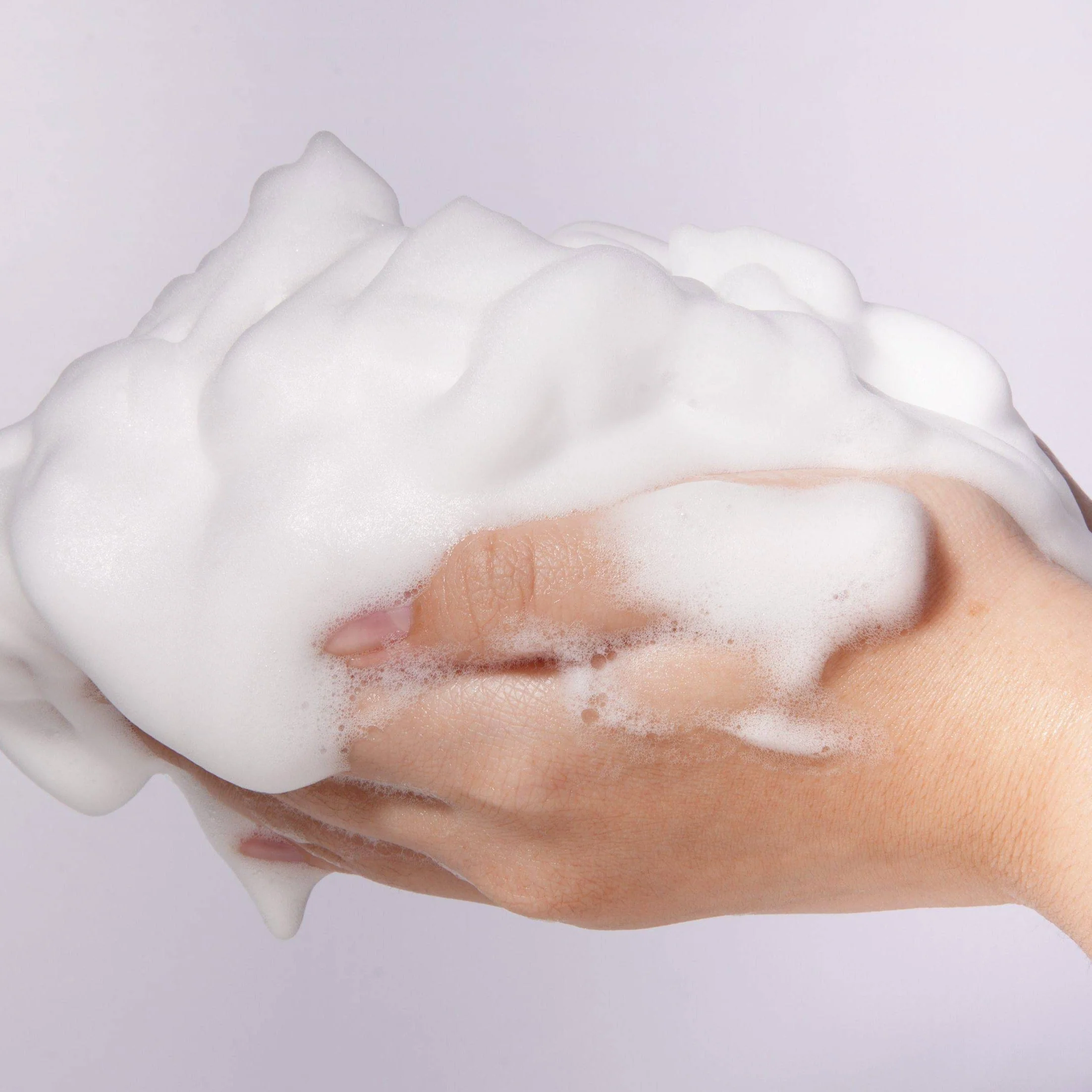 Dutch Tea Bubble Cleanser 150ml - Image 3