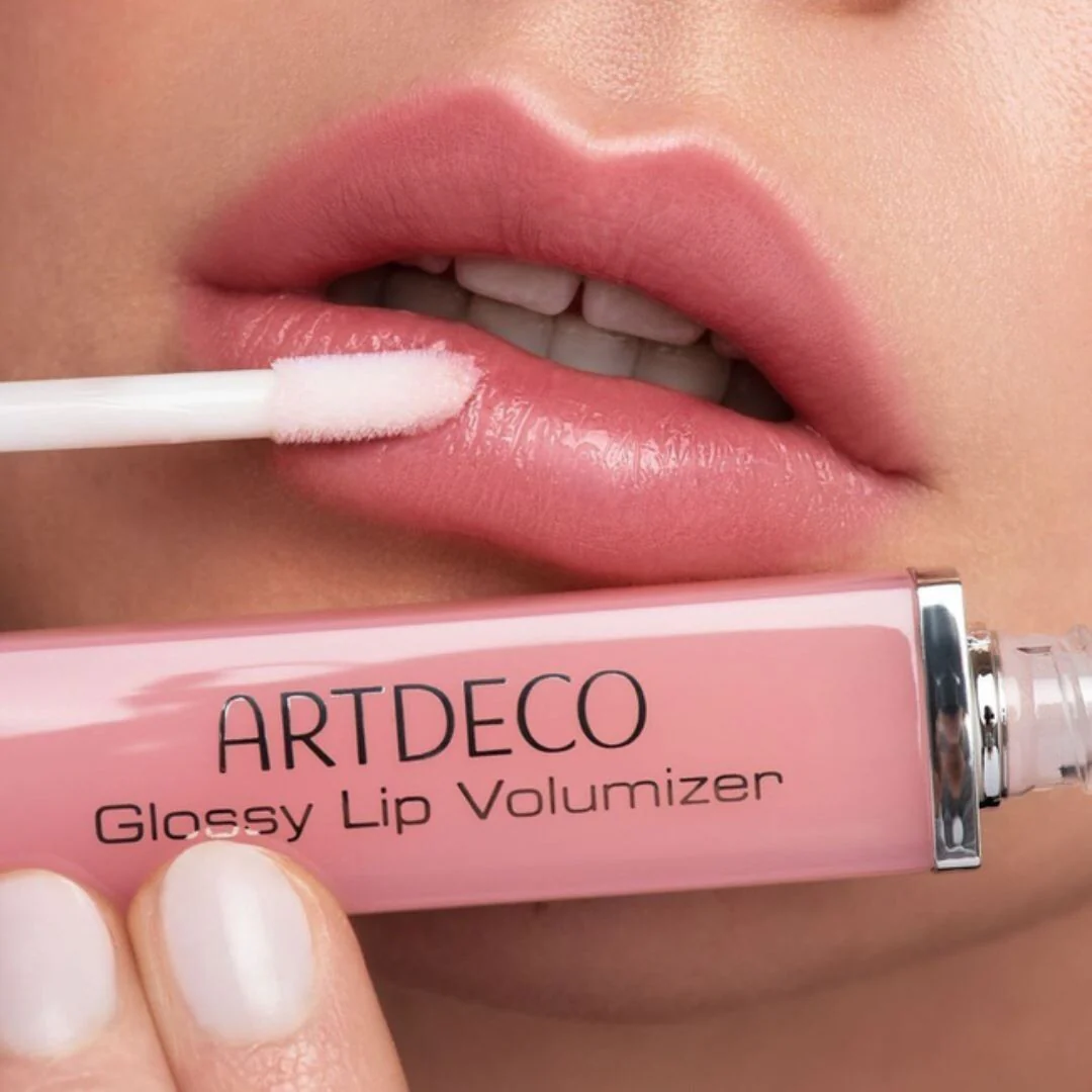 Glossy Lip Volumizer - Image 5