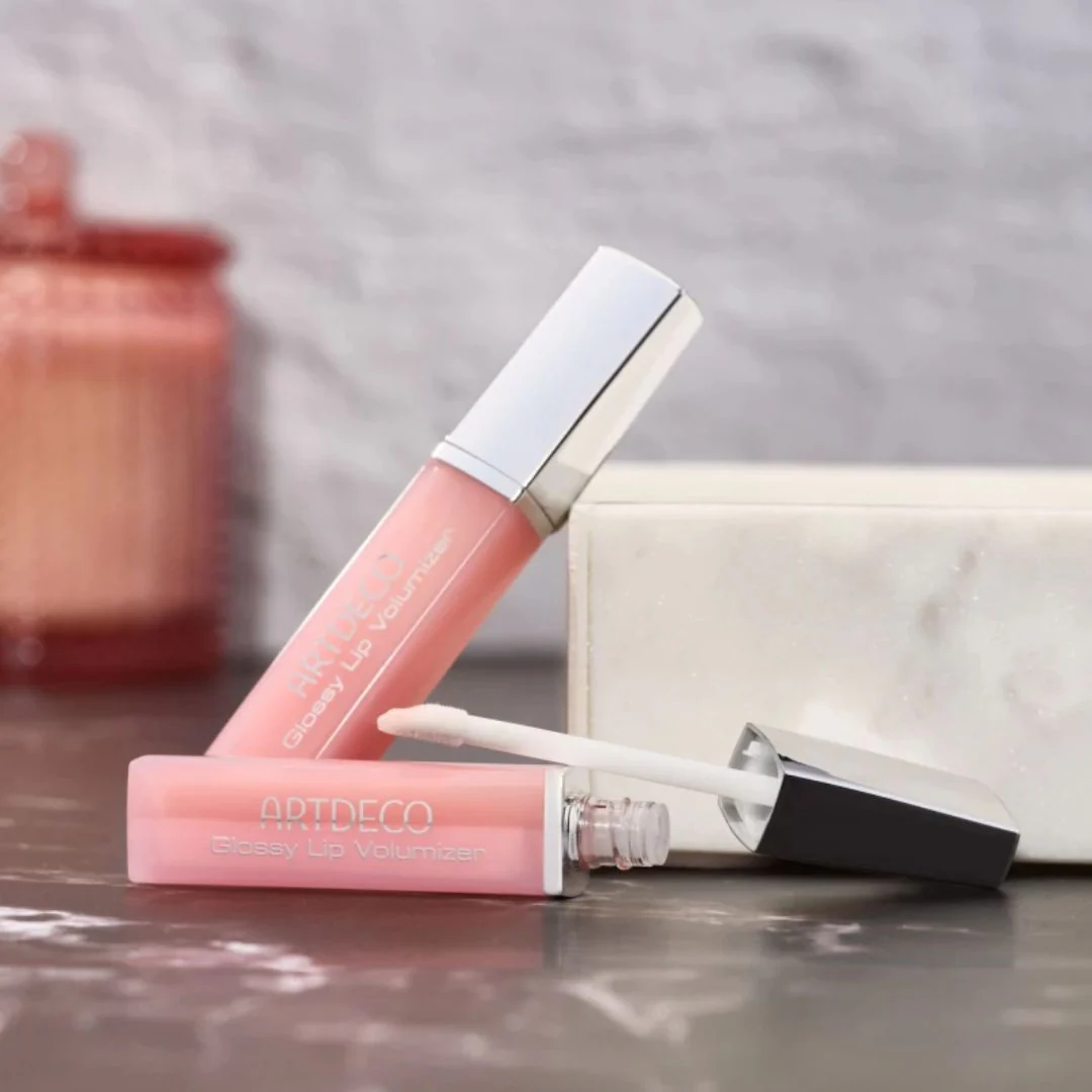 Glossy Lip Volumizer - Image 6