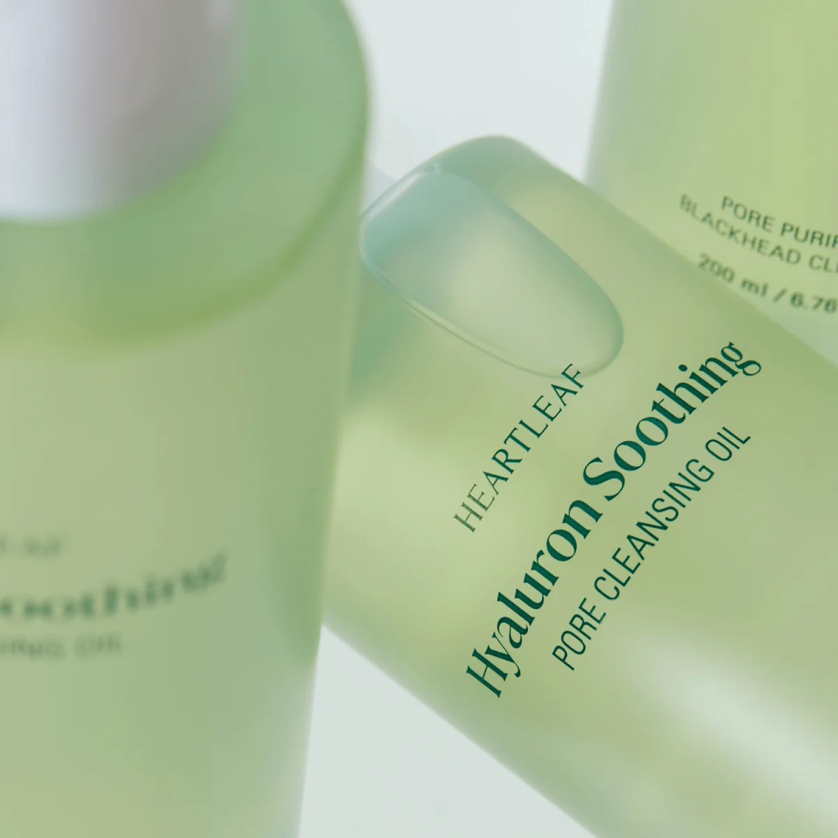 Houttuynia Cordata Hyaluron Soothing Pore Cleansing Oil 200ml - Image 3