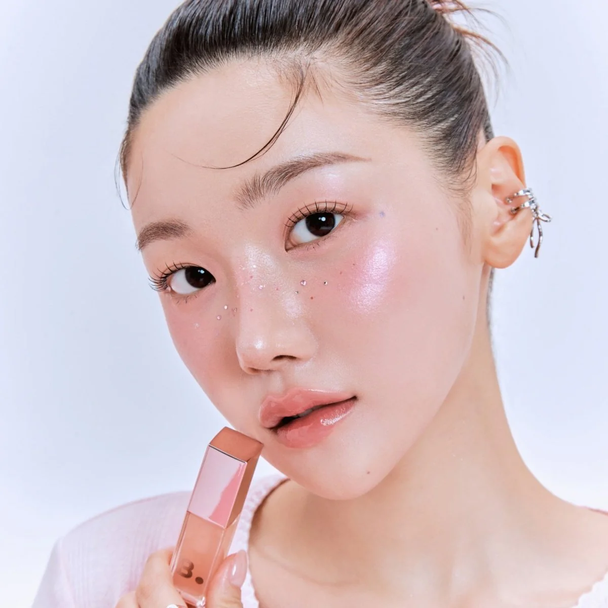 Hydrating Lip Oil - Image 6