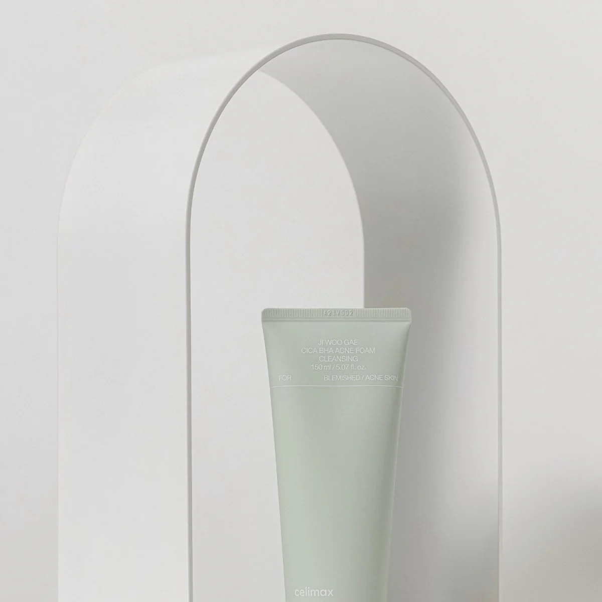 Ji Woo Gae Cica BHA Acne Foam Cleansing 150ml - Image 4