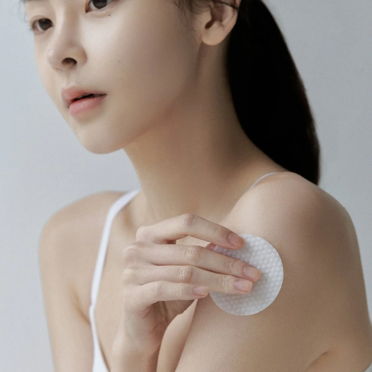 Ji Woo Gae One Step Body Brightening Pad 60pads - Image 4