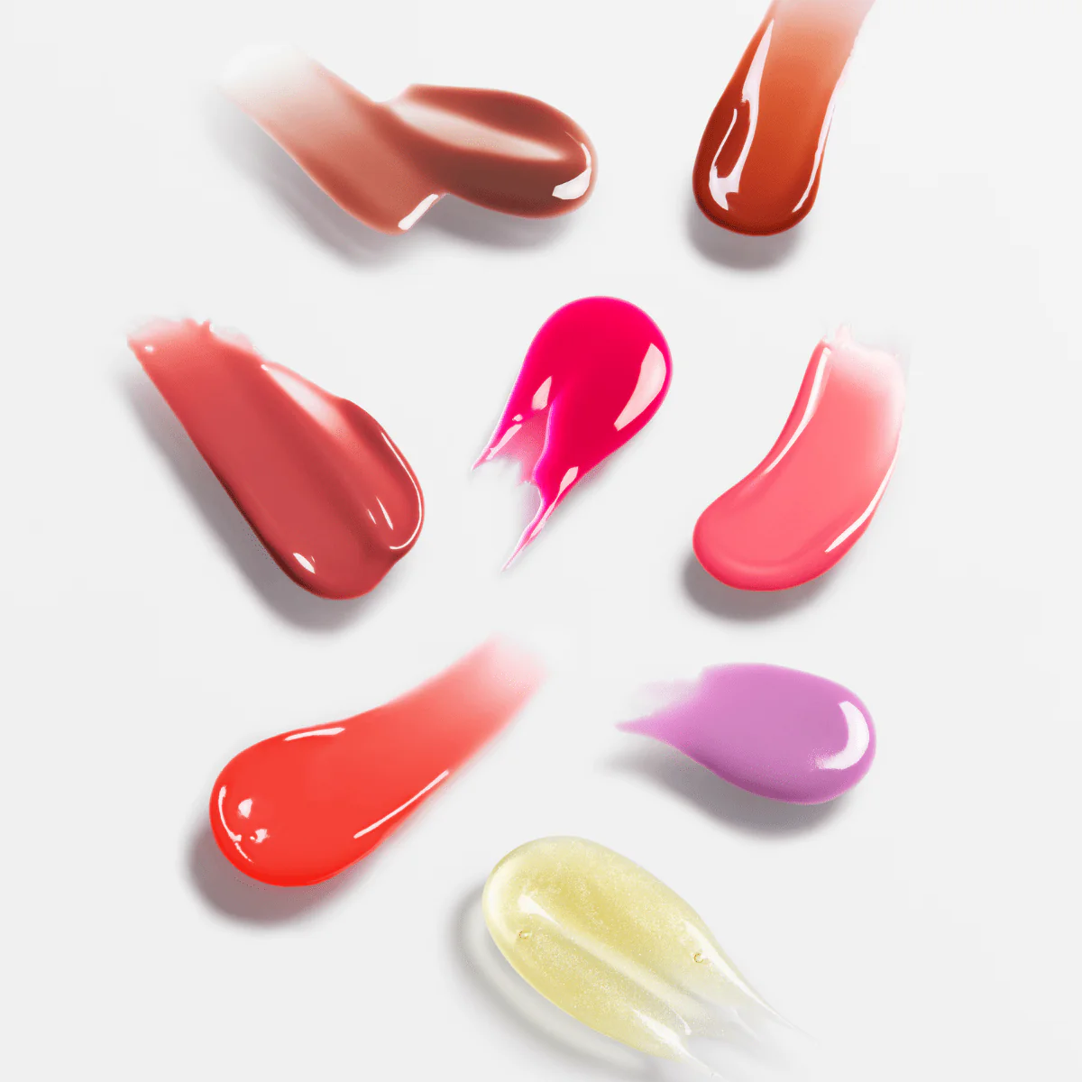 Juicy Berry Plumping Lip Oil - Image 13