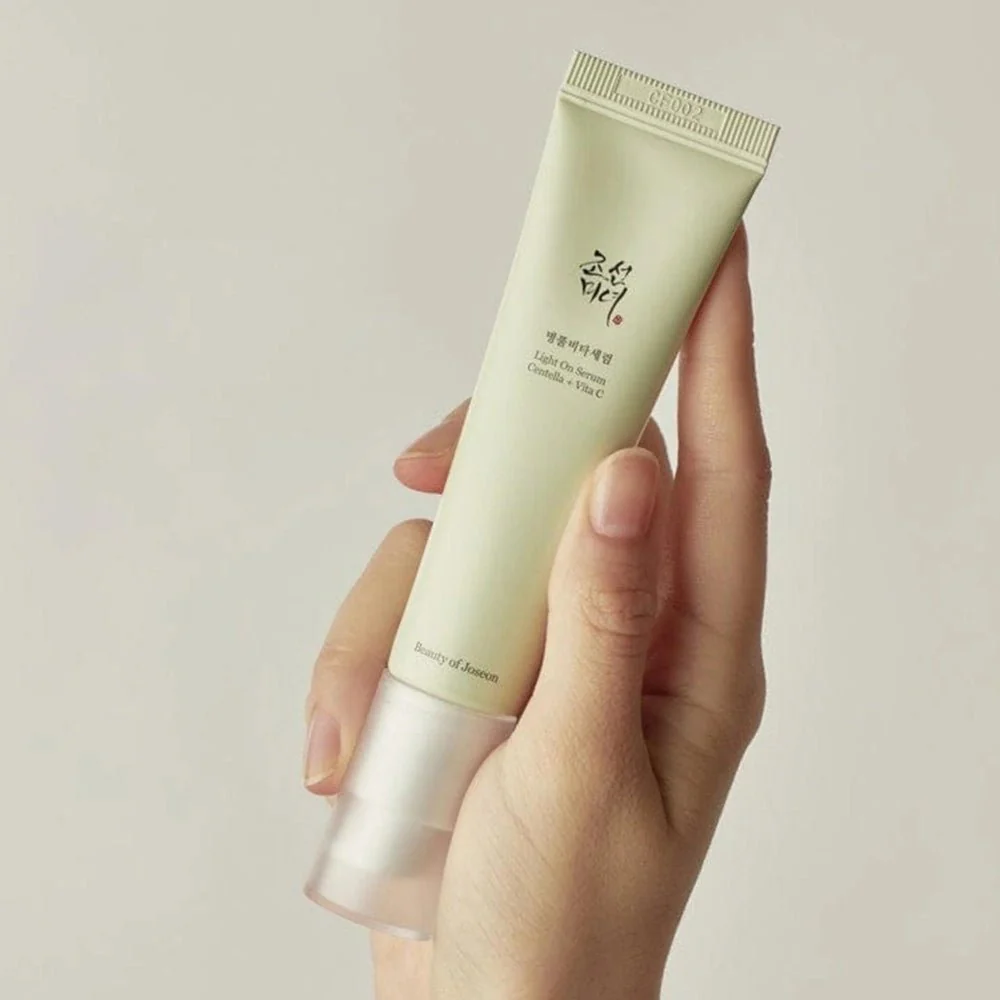 Light On Serum Centella + Vita C [30ml] - Image 6