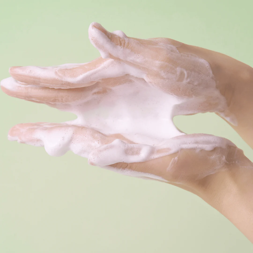 Madagascar Centella Tea-trica BHA Foam 125ml - Image 5