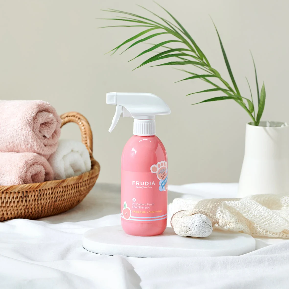 My Orchard Peach Foot Shampoo 390ml - Image 2