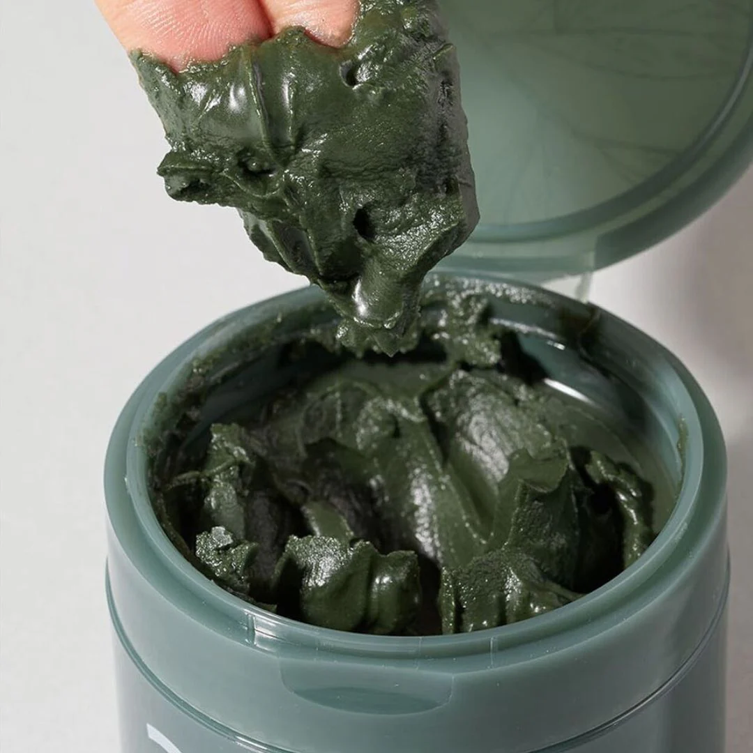 No.3 Pore & Makeup Cleansing Balm with Green Tea and Charcoal 85g - Image 2