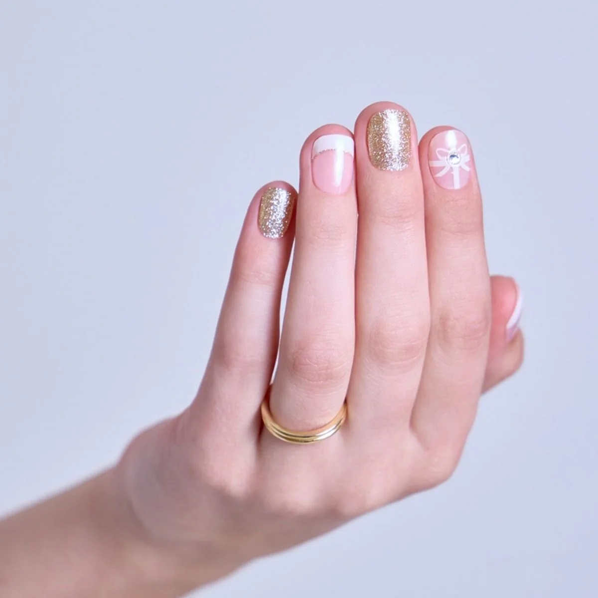 Semi-Cured Gel Nail - N Christmas Surprise - Image 2
