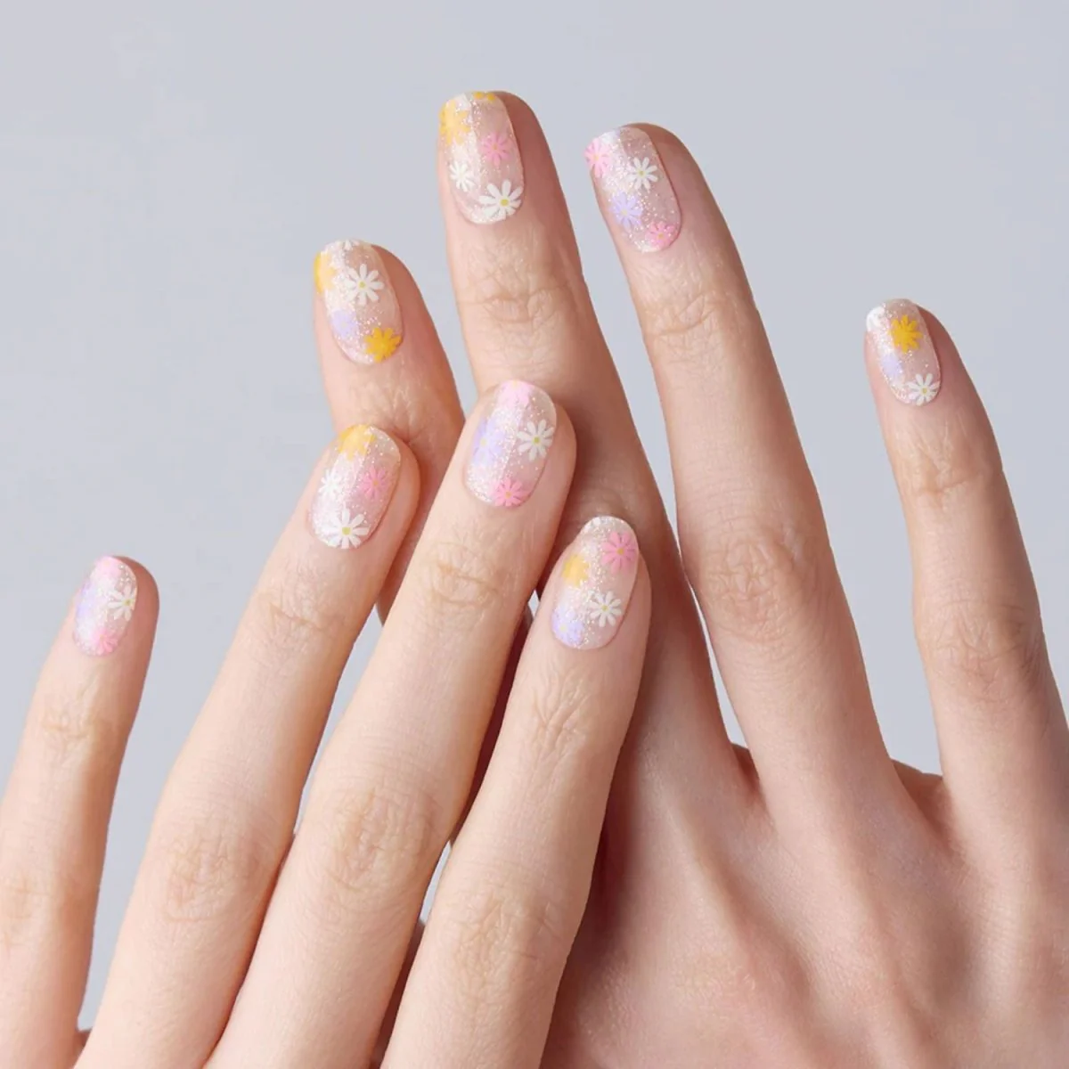 Semi-Cured Gel Nail - N Daisy Disco - Image 4