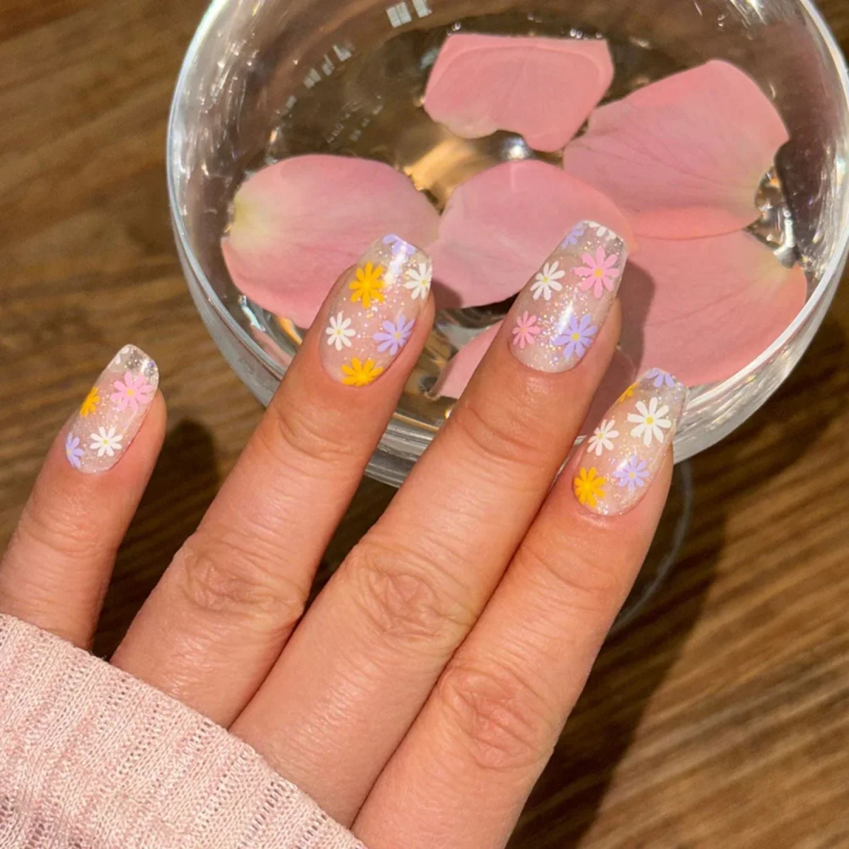 Semi-Cured Gel Nail - N Daisy Disco - Image 5