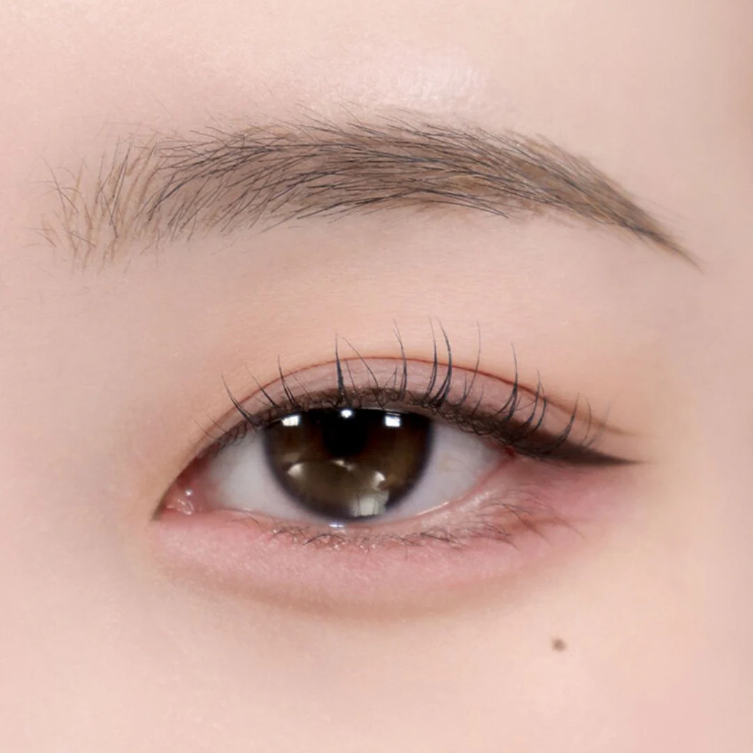 Shade Re-Forming Brush Liner - Image 2